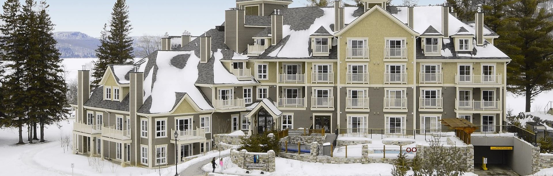 Les Suites Tremblant - Ermitage Du Lac, Tremblant
