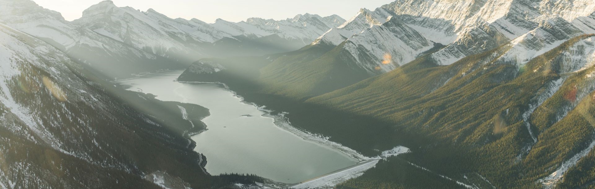  Three Sisters Peak Helicopter Tour