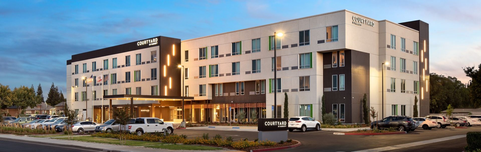 Courtyard Fresno Clovis