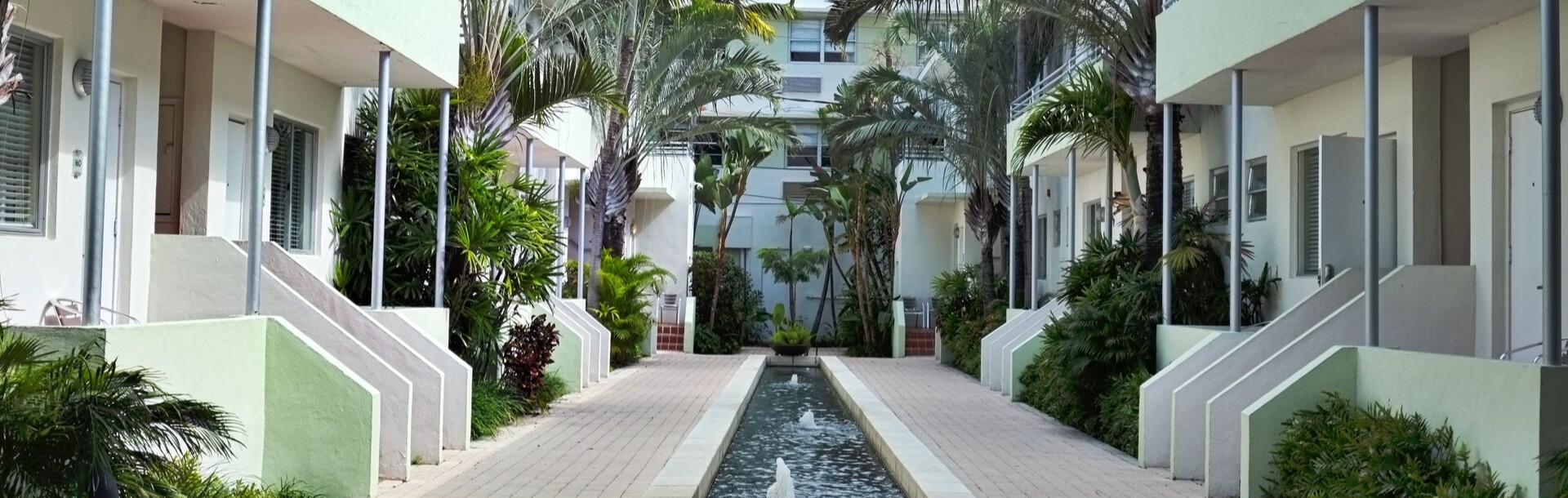 Dorchester Hotel Miami