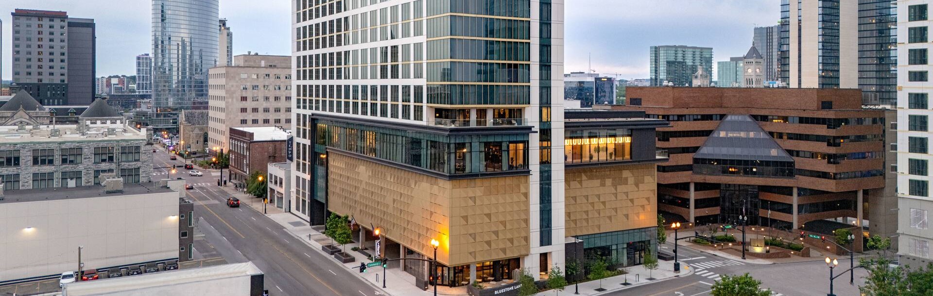 Tempo by Hilton Nashville Downtown
