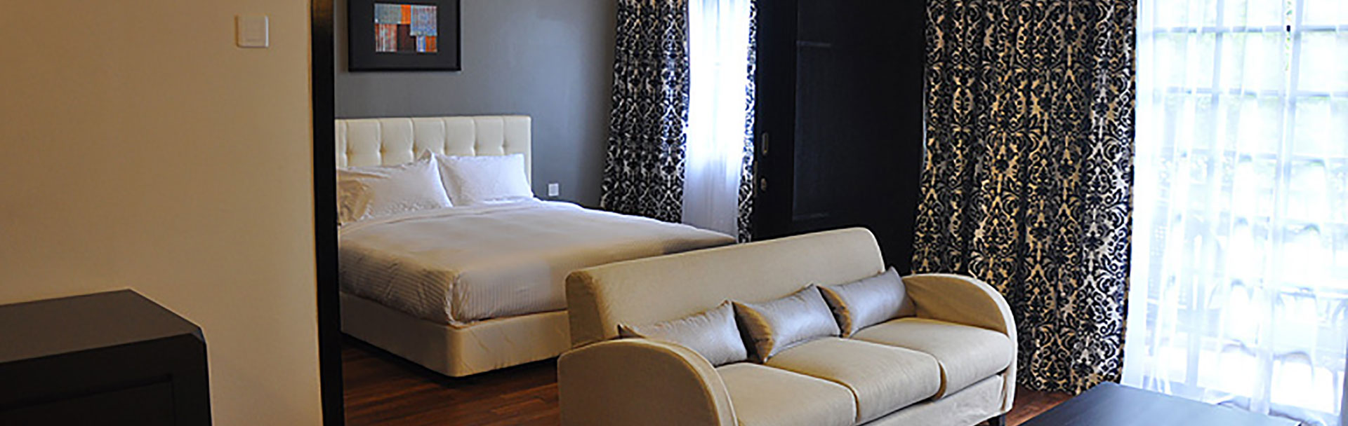 Strawberry Park Hotel